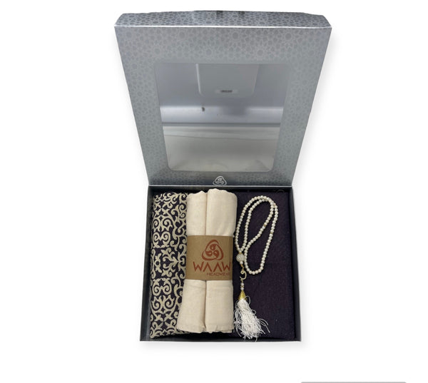 Beautiful Gift Box Prayer mat with Tasbeeh & Scarf
