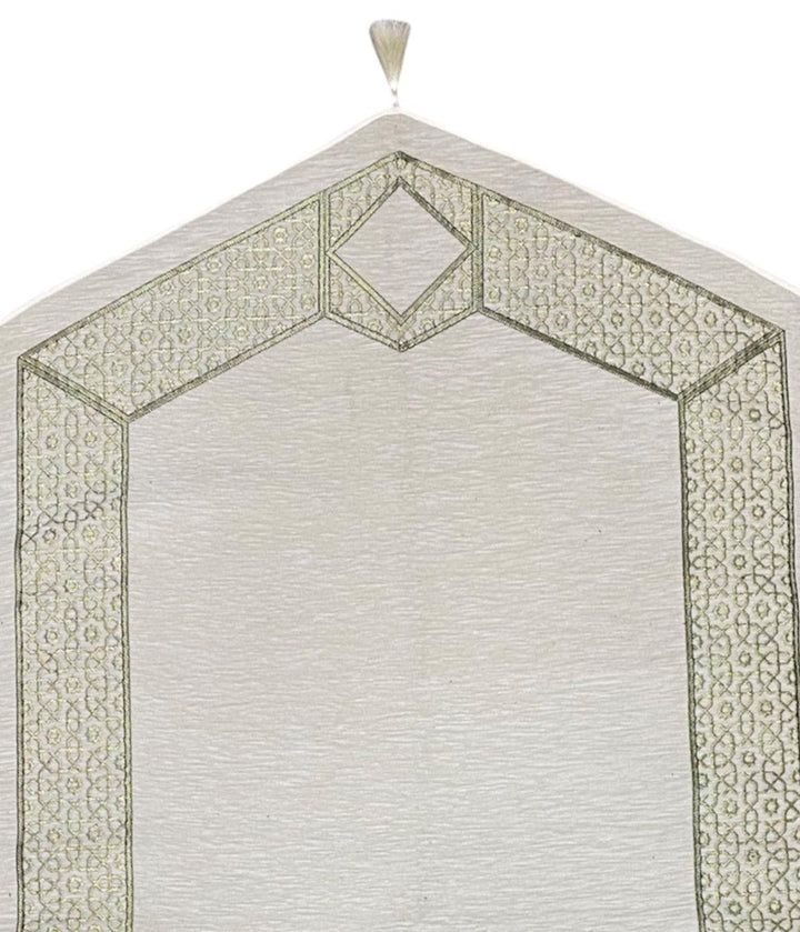 Waaw Premiup chenille  prayer mat With Tassel/Gold-Green High Quality-TheIslamicshop.com